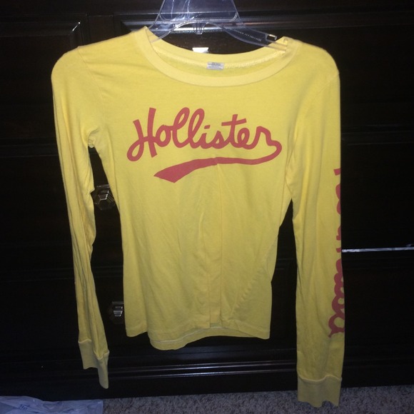 Long sleeve Hollister shirt