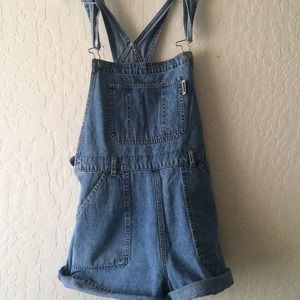 ✖️TRADING Vintage Denim Overalls!