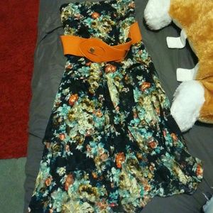 Strapless floral dress with belt