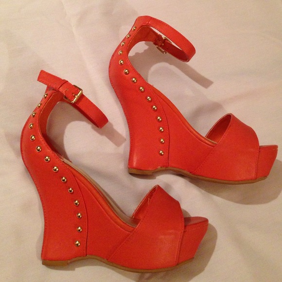 Wedge heel! 👠👌😃