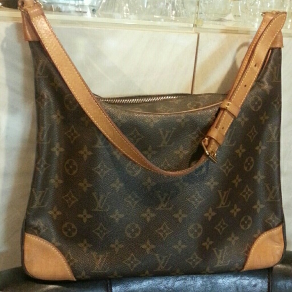 LOUIS VUITTON Monogram Boulogne 35,Authentic,