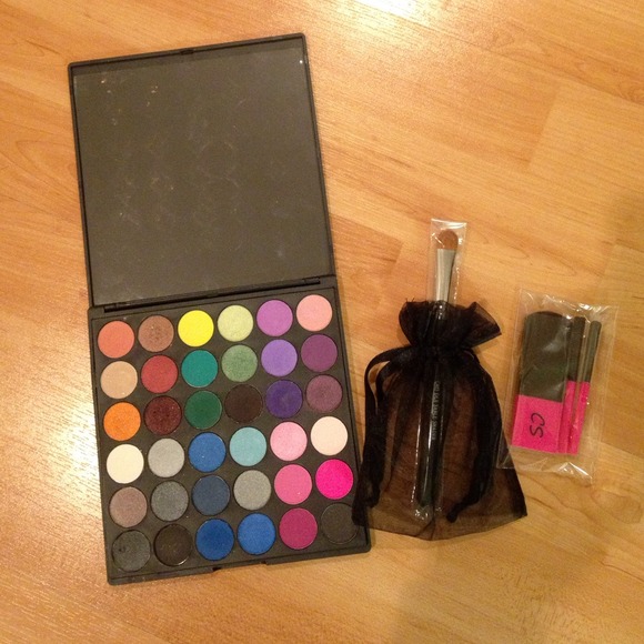 Smokey Palette set