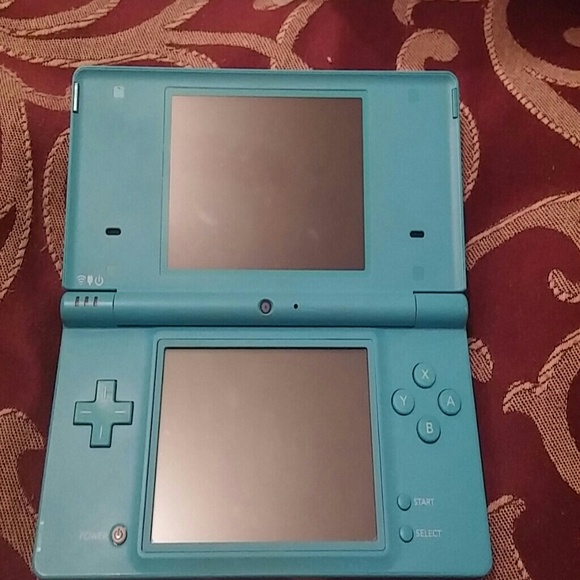 Ds i