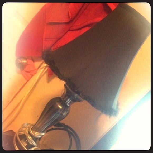 Black furry lamp - Picture 1 of 1