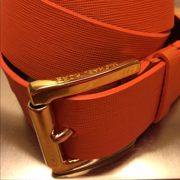 Michael Kors Belt - Picture 2 of 3
