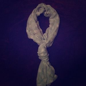 Mint infinity scarf w/white hearts
