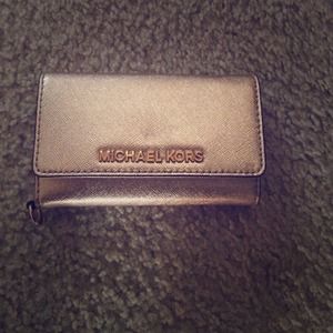 michael kors wallet