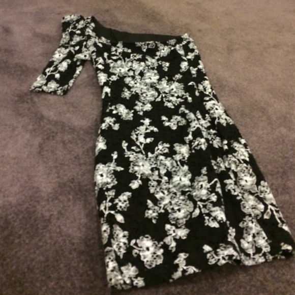 Black patterned dress!