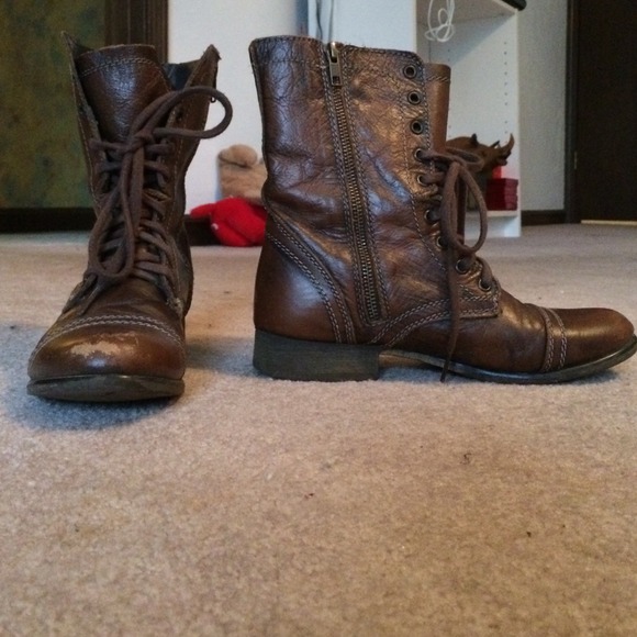 Used Steve Madden combat boots.