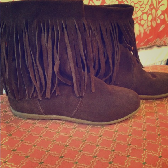 Brown fringe booties