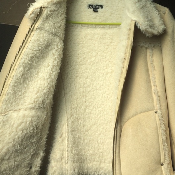 BEBE- Brand new sherling coat - Picture 3 of 4