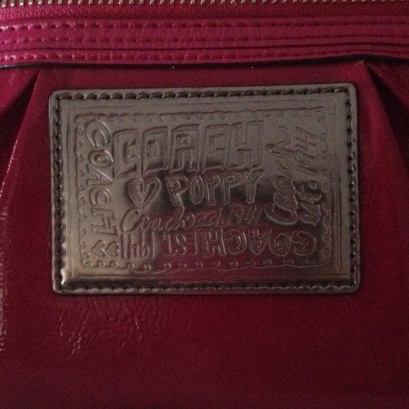 COACH POPPY RASPBERRY CROSSBODY - Picture 2 of 4