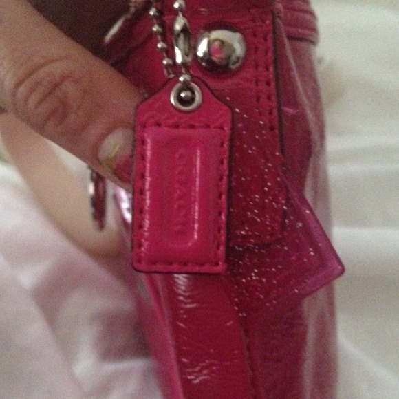 COACH POPPY RASPBERRY CROSSBODY - Picture 4 of 4