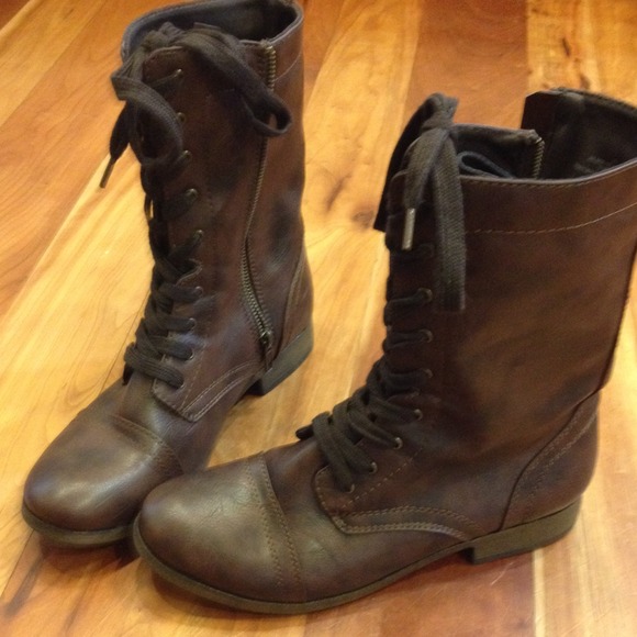 Women's brown combat boots sz 9 1/2