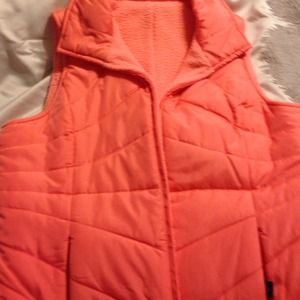 XL IZOD zipper vest