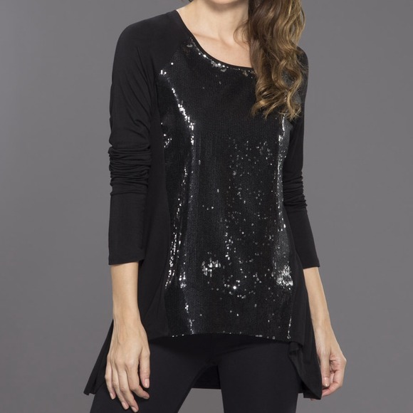 Hilo black sequin top in small - Picture 2 of 2