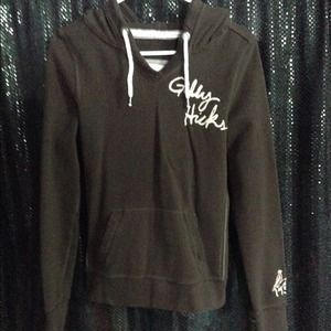 Gilly Hicks Sweatshirt