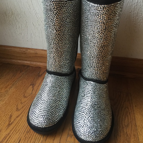 Crystal embellished boots ugg bearpaw - Picture 2 of 3