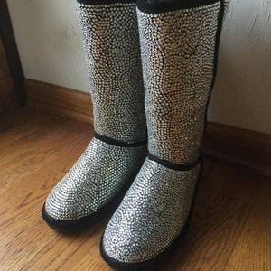 Crystal embellished boots ugg bearpaw