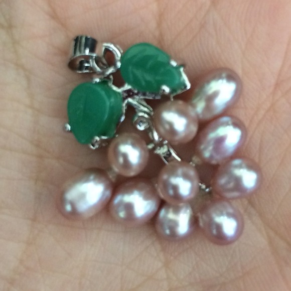 Real freshwater Pearl grape shaped pendant - Picture 4 of 4