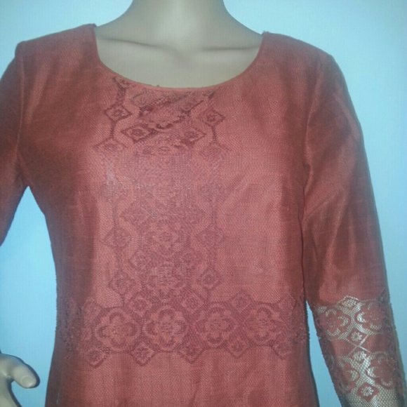 Tunic - Picture 3 of 3