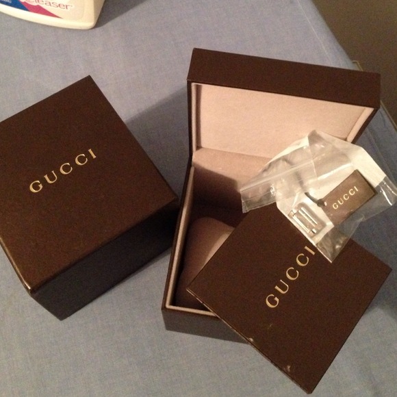 Gucci watch box