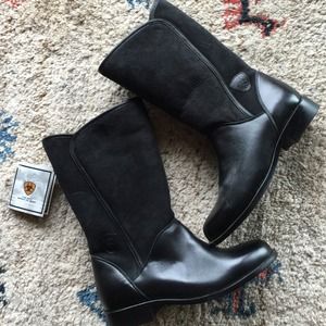 Ariat Black Shearling & Leather Waterproof Boots