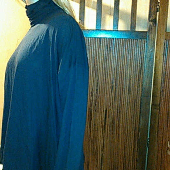 ESKANDER PINA COTTON TOP O/S - Picture 2 of 3