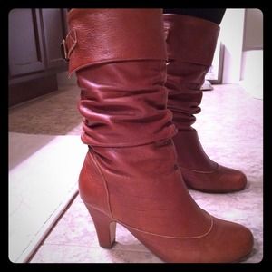 Cognac Steve Madden boots