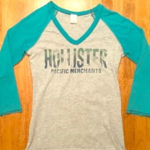 Hollister grey an blue half sleeve shirt