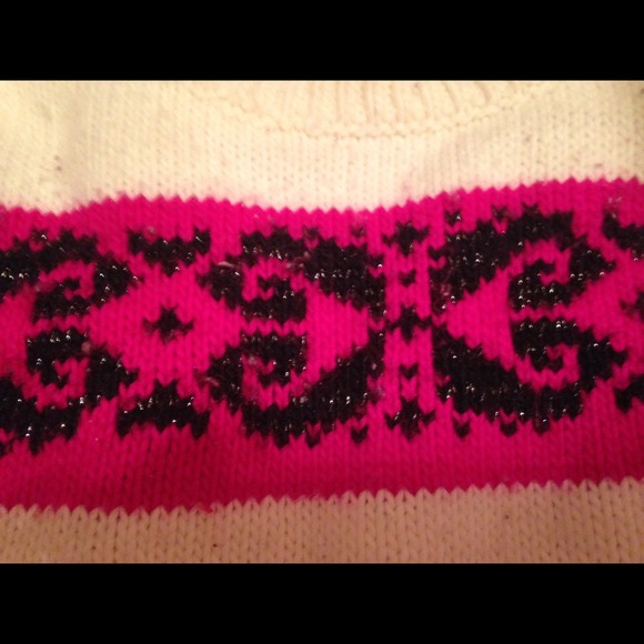 Sweater - Picture 2 of 2
