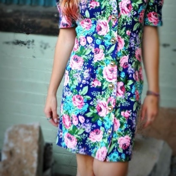 Floral Cocktail Dress - Picture 2 of 3