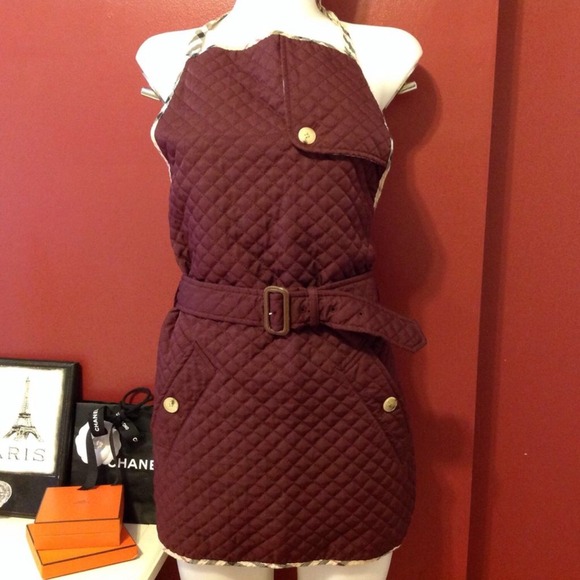 SOLD Burberry Burgundy Nova Check Apron - Picture 2 of 4