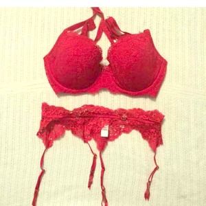 Red Victoria secret bra and garter set 36 c