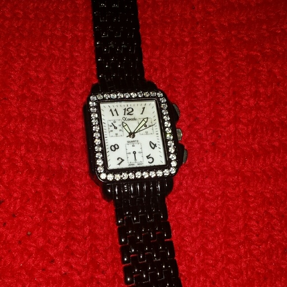 Women's fashion watch