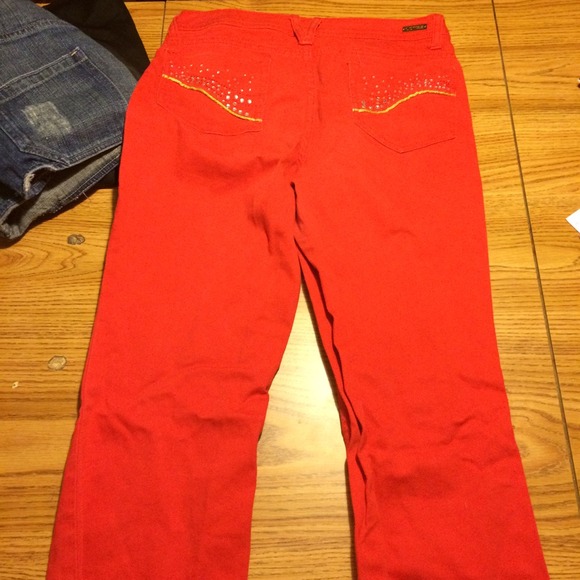 Red jeans - Picture 3 of 3