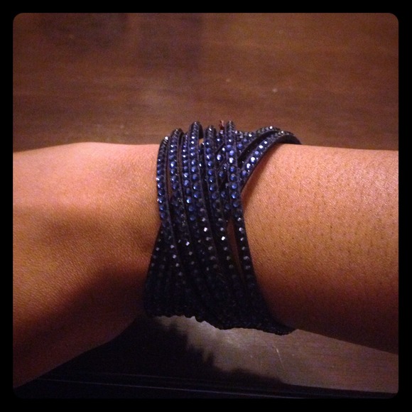 Sparkly Blue inspired diamond bracelet