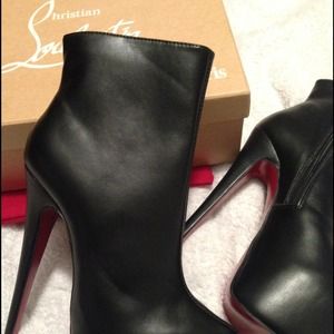 black red bottom heels