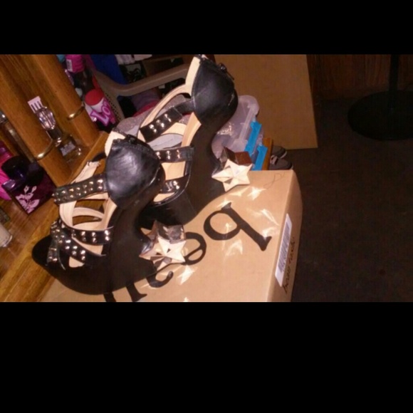 Stars shoes cute
