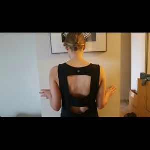 Lululemon Run Righteous tank