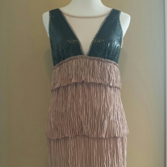 BCBG Maxazria layer dres