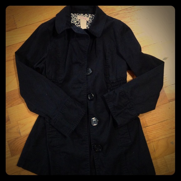 Black 3/4 sleeve jacket
