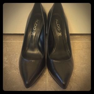 Black ALDO Stiletto heels