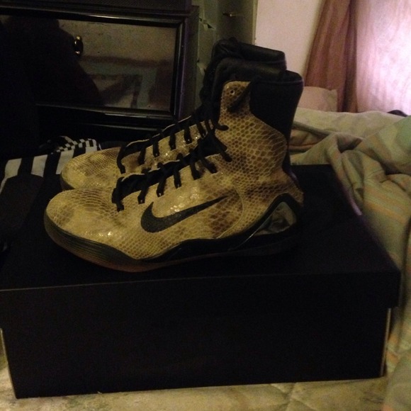 Snakeskin Kobe ix High EXT QS - Picture 3 of 4