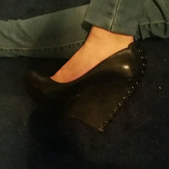 Wedges - Picture 4 of 4