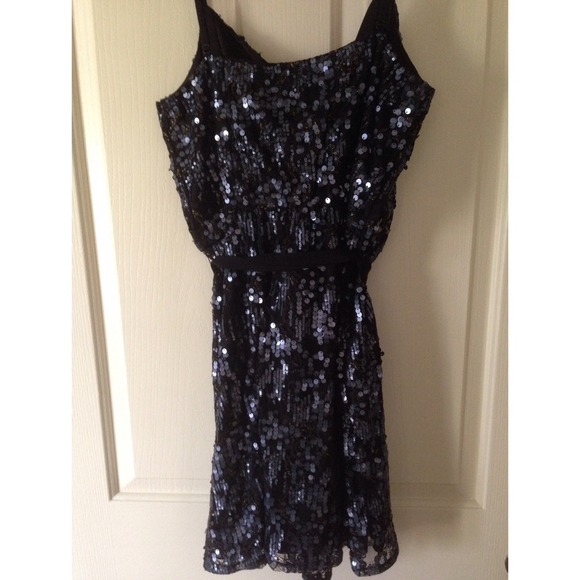 EXPRESS BLUE SEQUENCE PARTY DRESS WITH BELT - Picture 1 of 4