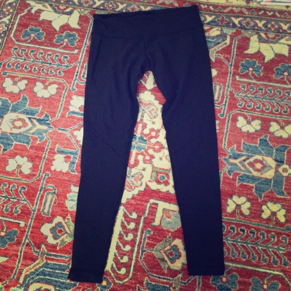 Lululemon Black Wunder Under Pants