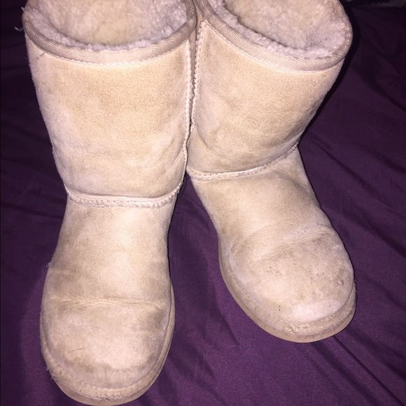 Size 8 Uggs