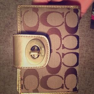 Coach wallet