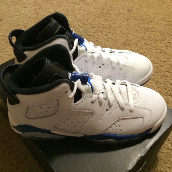 Air Jordan 6 - Picture 2 of 4